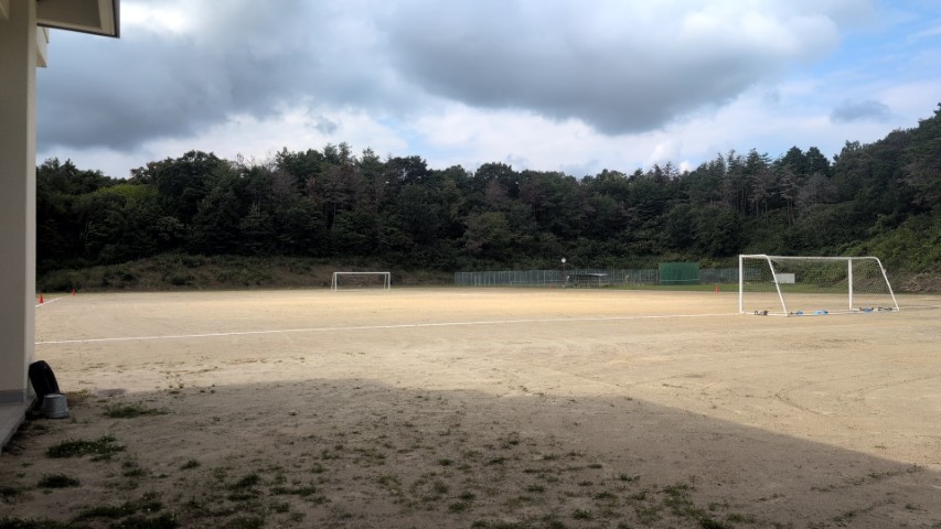 岡山の吉備高原学園高等学校のサッカー場を紹介